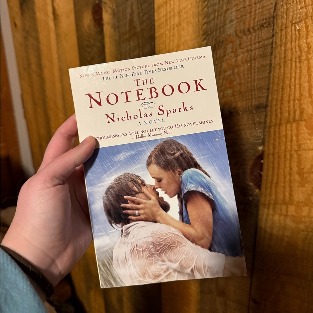 The Notebook by Nicholas Sparks Novel
